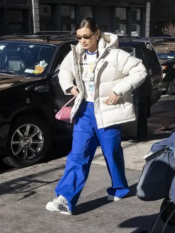 American Model Bella Hadid Off white puffer jacket