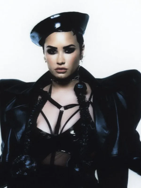 Demi-Lovatos-new-album-HOLYFVCK.