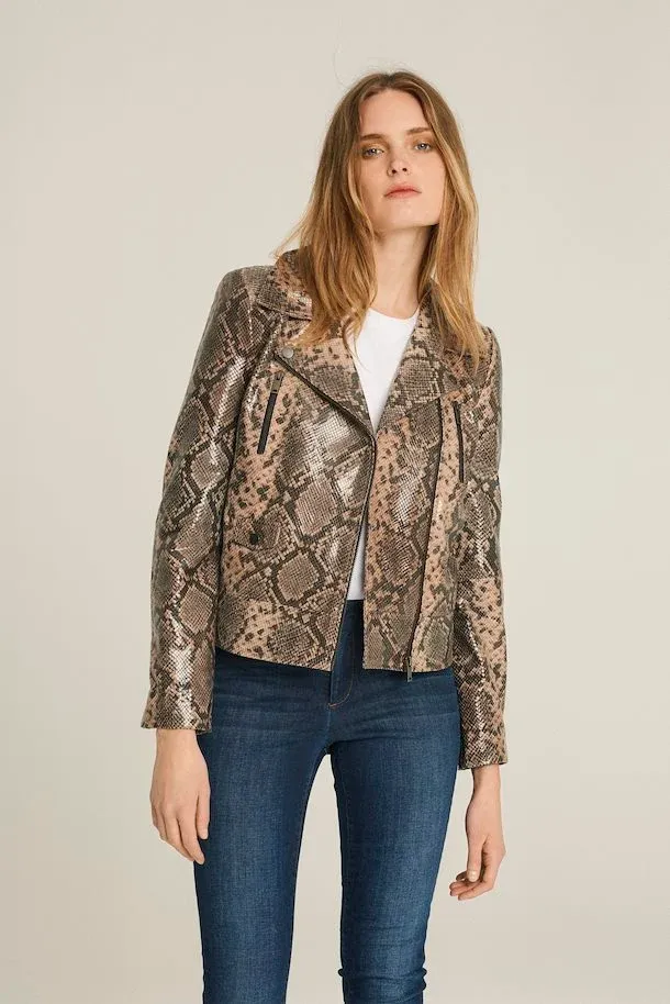 Snake Leather Tight Fit Printed Jacket