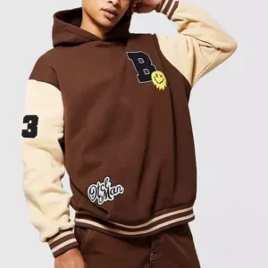 OVERSIZED CONTRAST SLEEVE BADGE HOODIE