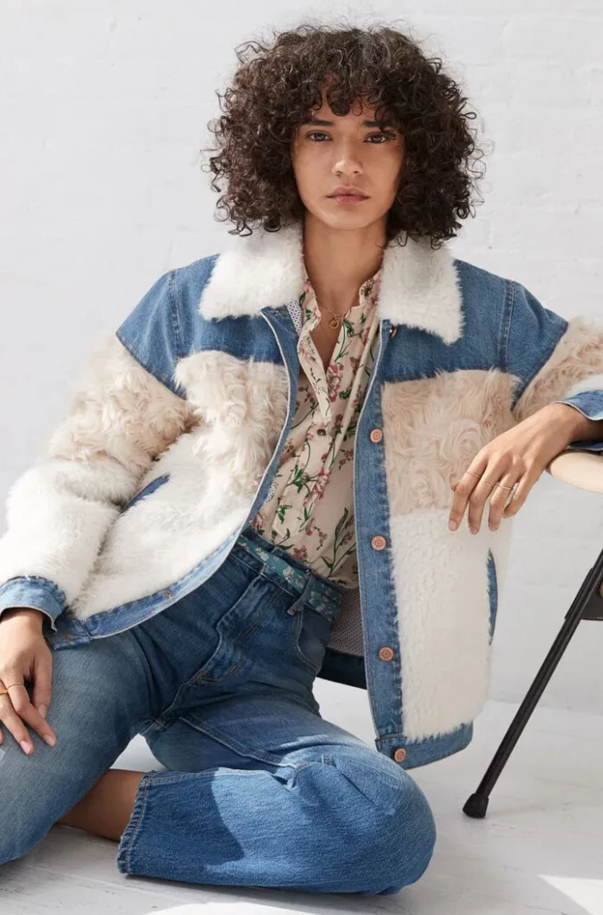 LA VIE MIXED FAUX FUR & DENIM JACKET