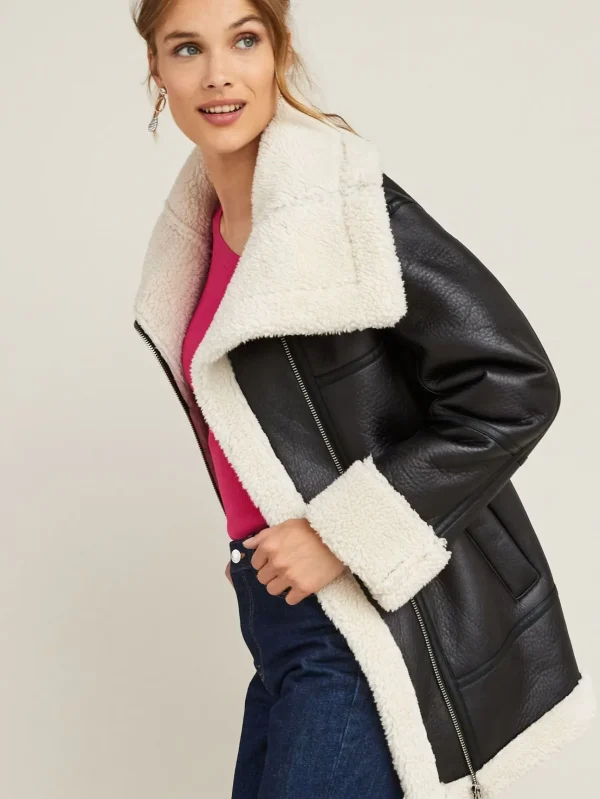 Women's Black Leather Jacket With Shearling Collar