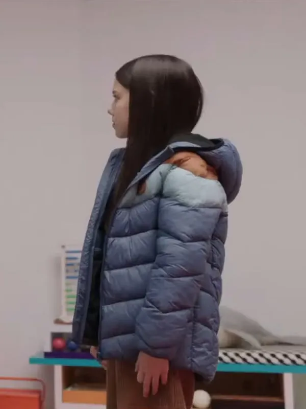 Film M3GAN 2023 Violet McGraw Puffer Jacket