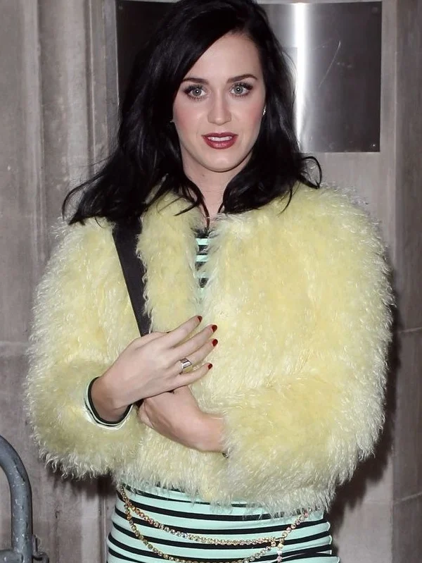 Singer Katy Perry Fluffy Fur Jacket