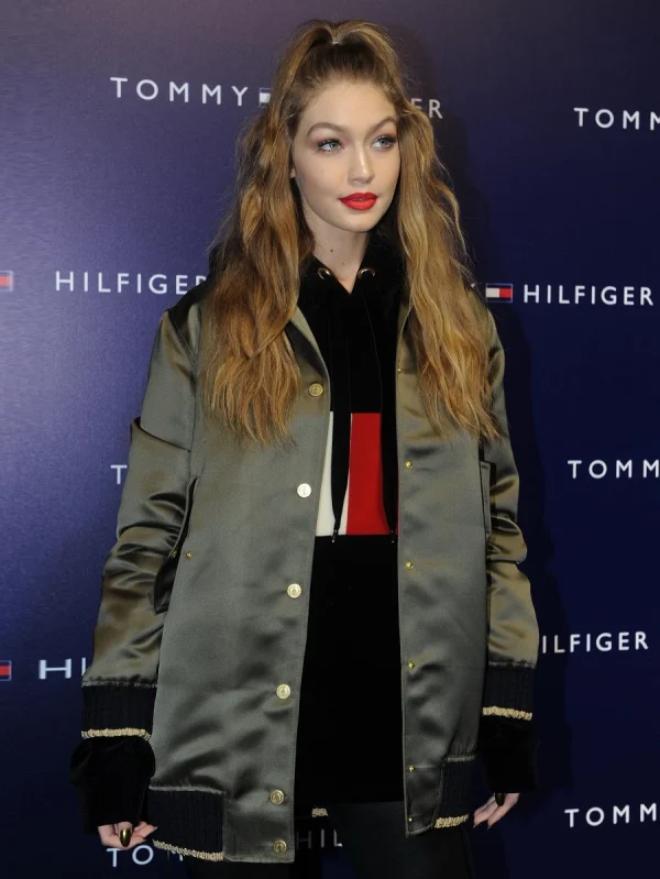 Model Gigi Hadid Oval Green Jacket