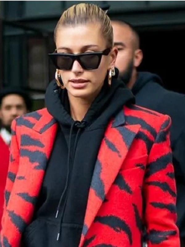 Hailey Bieber Black Red Pattern Blazer