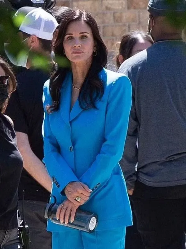 Courteney Cox Scream 6 2023 Blue Coat