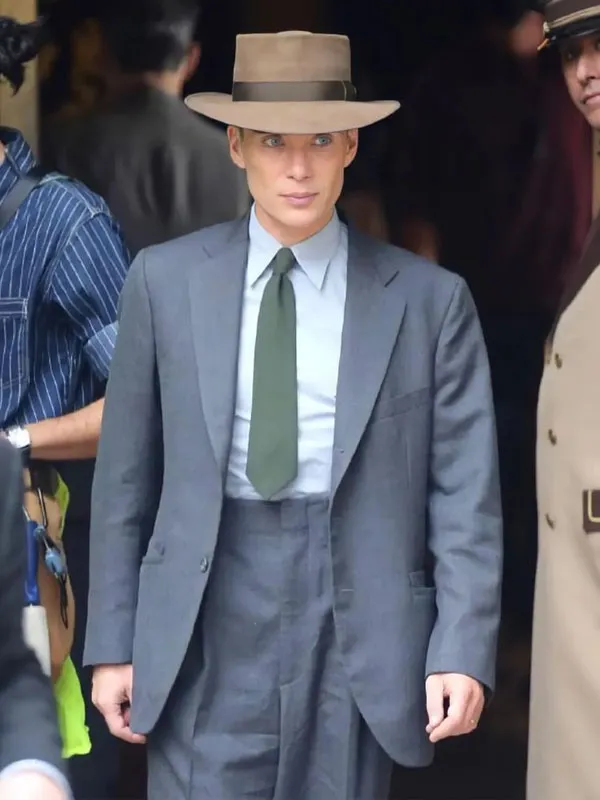 Oppenheimer J. Robert Cillian Murphy Grey Suit