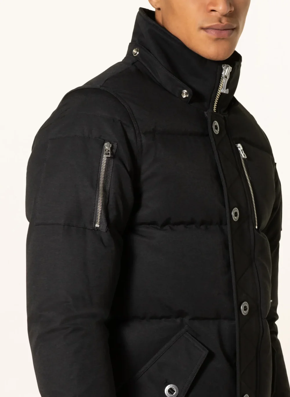 The Puffer Down Moose Knuckles Men Jacket